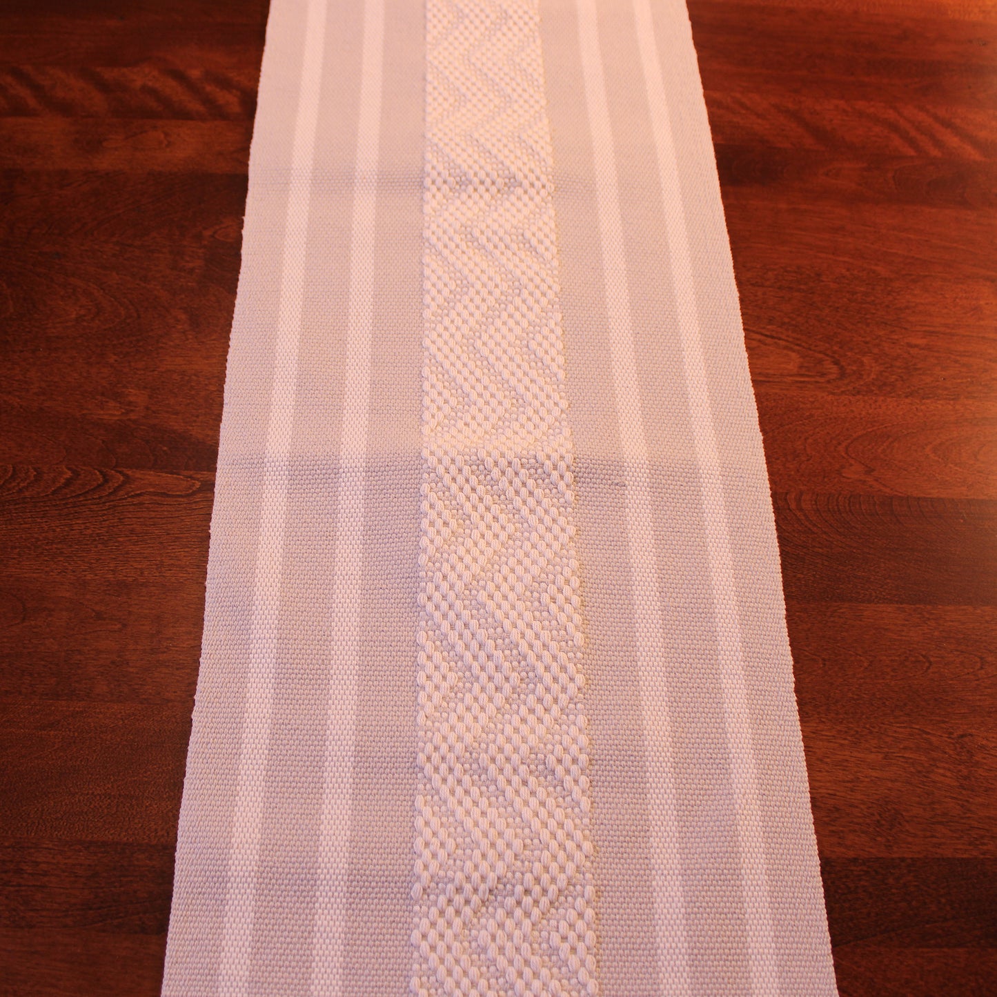 Caminos de mesa tejidos a mano HTW-002