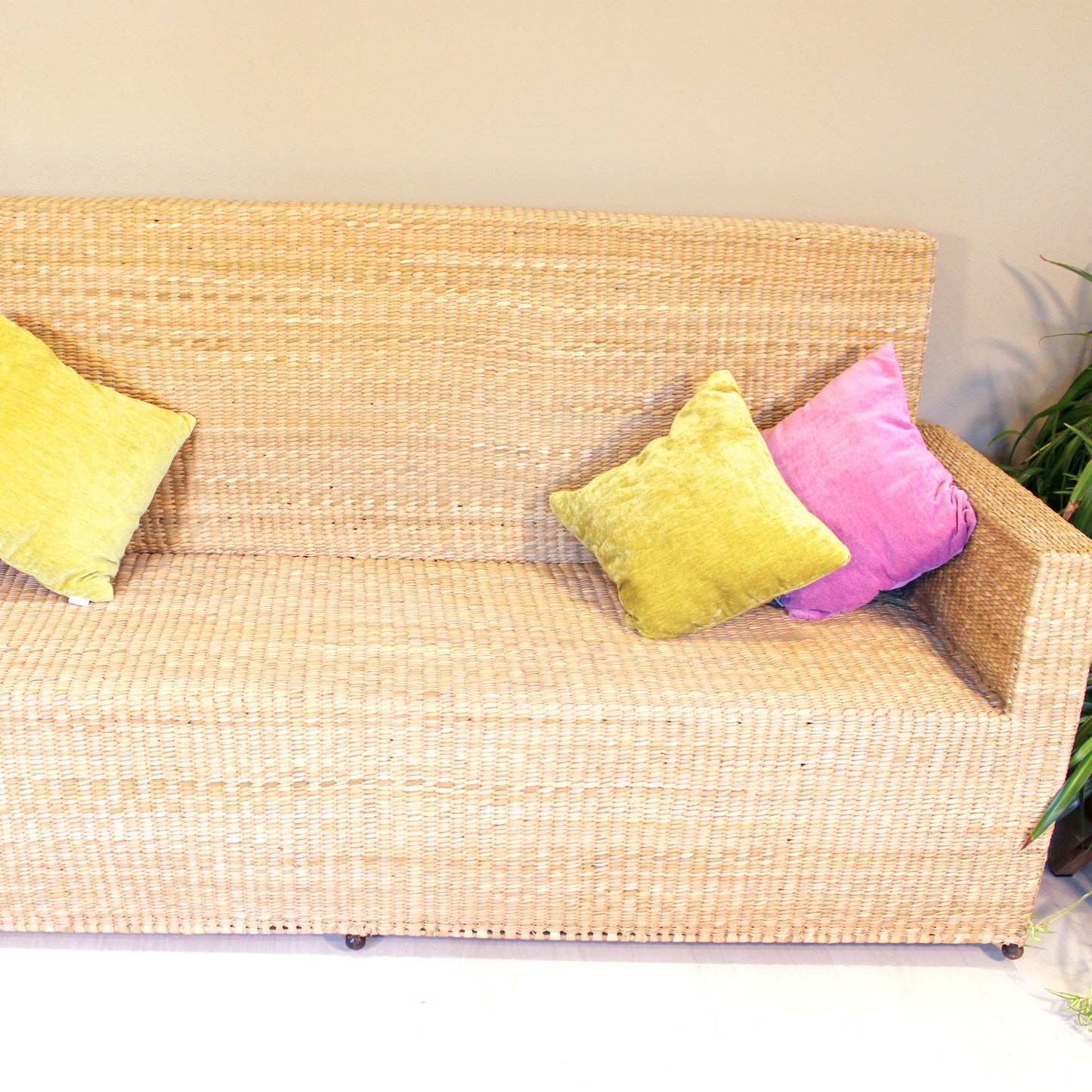 Handwoven Chuspata 3-seat sofa 40.5 inches in natural reed - Mexican artisan furniture