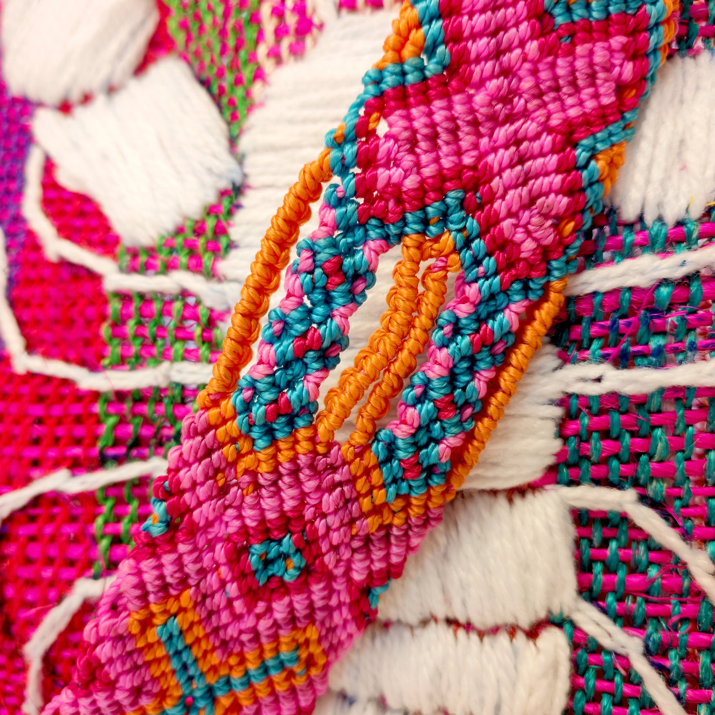 Vibrant jute handbag texture - authentic Mexican artisan tote