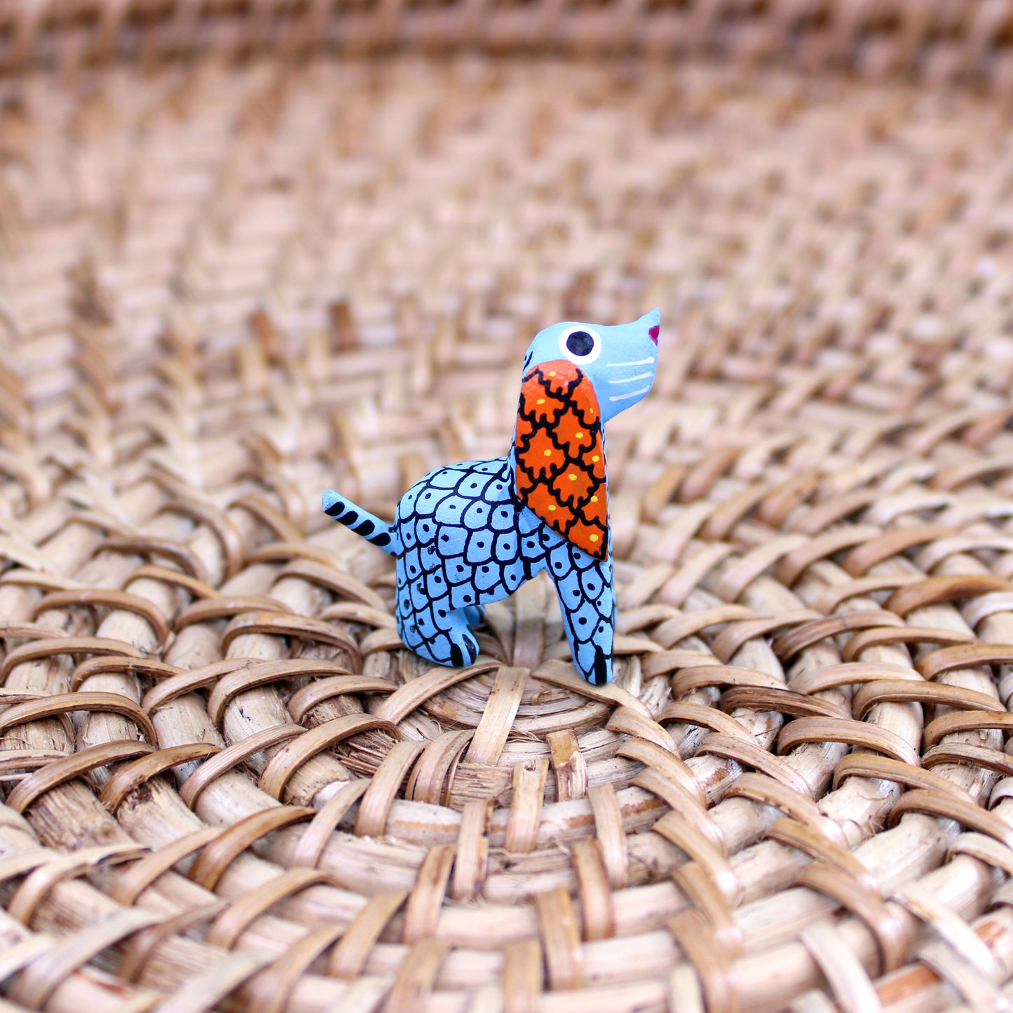 Small dog Alebrije ALB-025