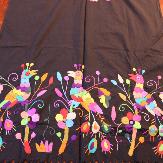 Hand-Embroidered Tenango Shawl - 3 Birds in Black 27x74" | Mexican Artisan Textile