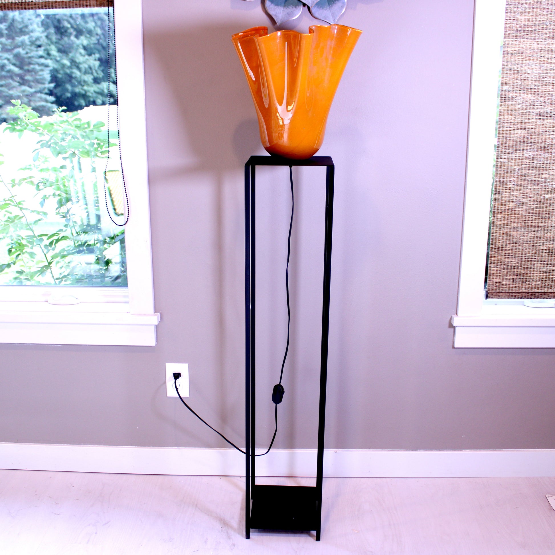Hand-blown glass floor lamp orange 13.5x13 inches - artisan lighting Mexican handcrafted décor