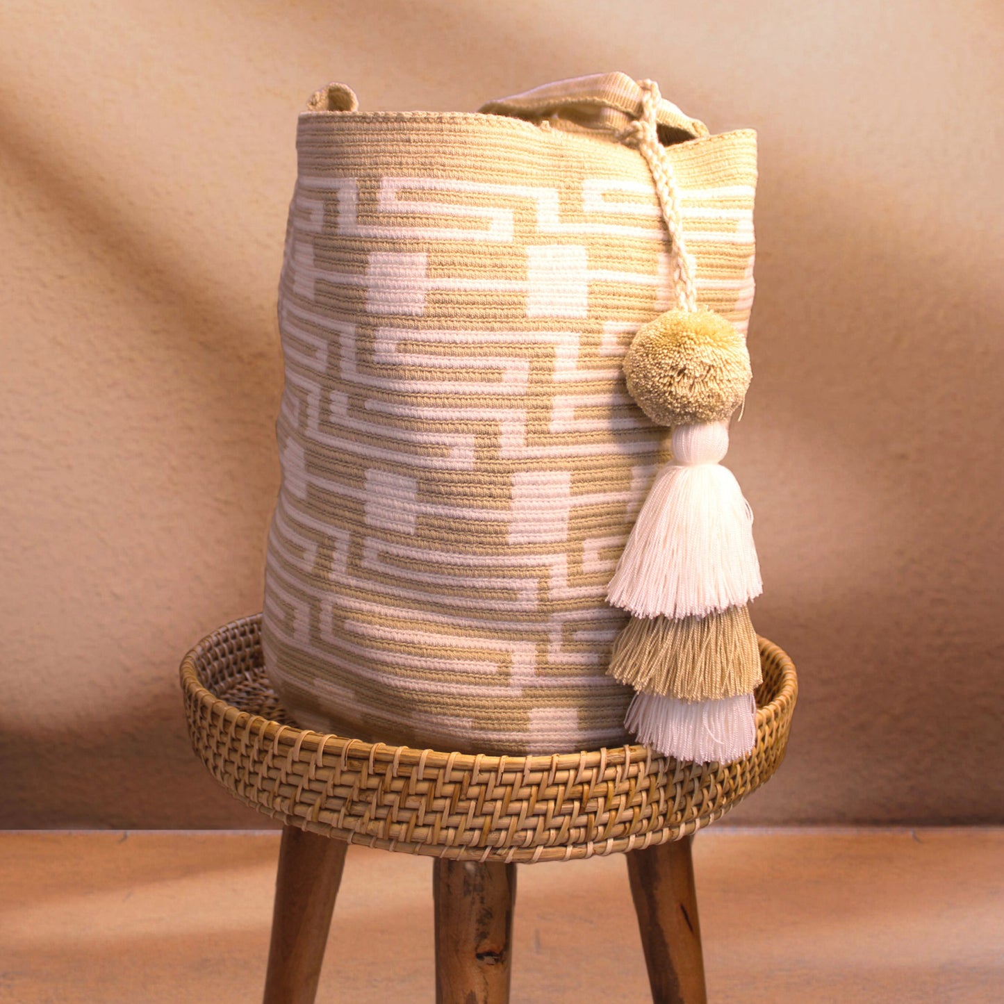 Susu Handbag-beige and white-HDB-010