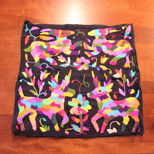 Decorative pillow cover in black