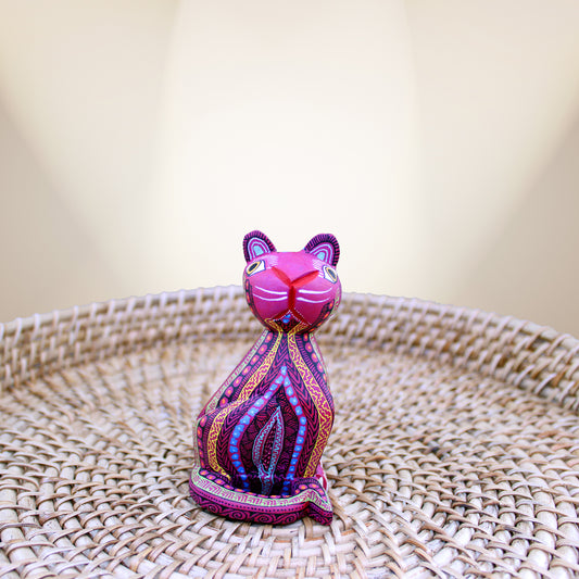 Sitting cat Alebrije ALB-020