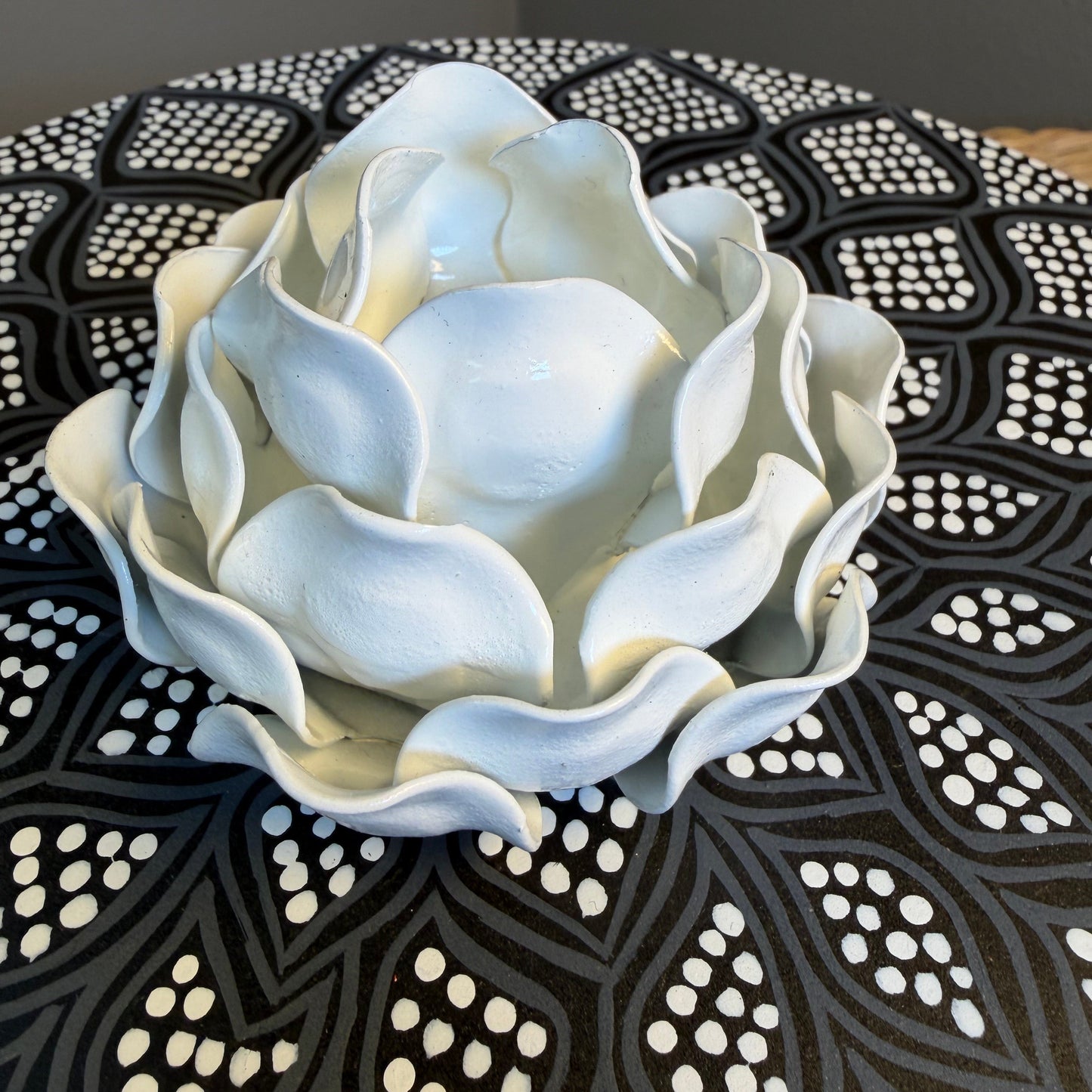 Wood "Parota"  Tortilla Warmer, hand painted, beautiful details in black and white colors.  White flower handle.