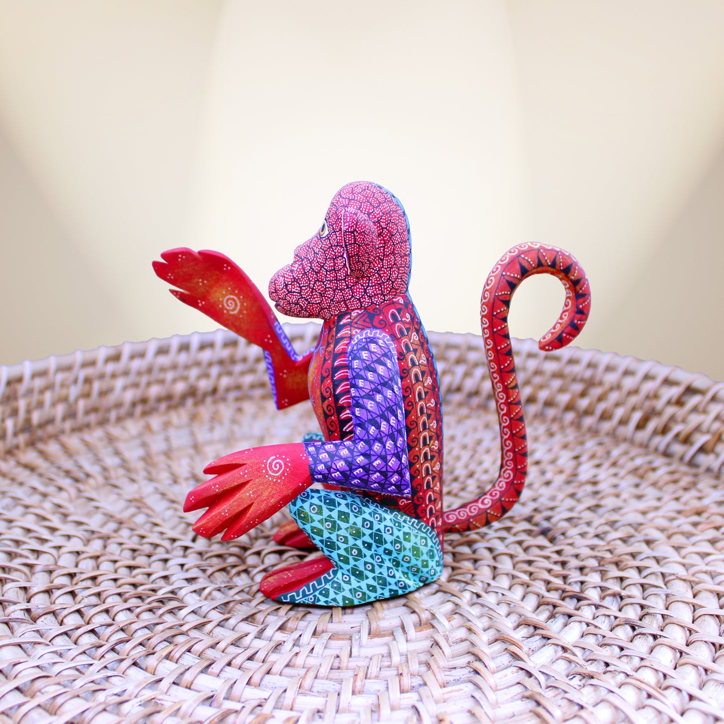 Sitting monkey Alebrije ALB-008