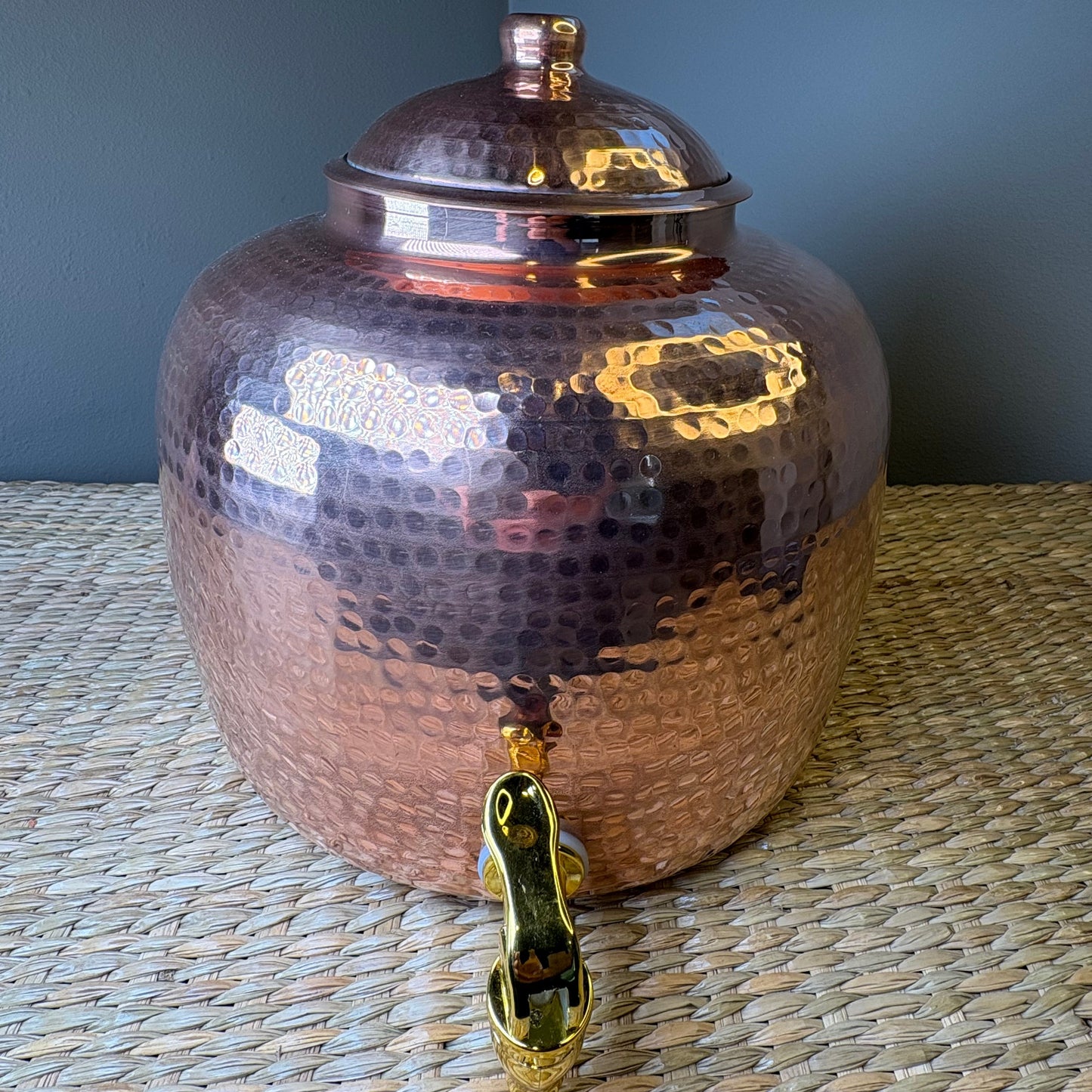 Hand-Hammered Copper Water Dispenser 8L - Mexican Artisan Copperware