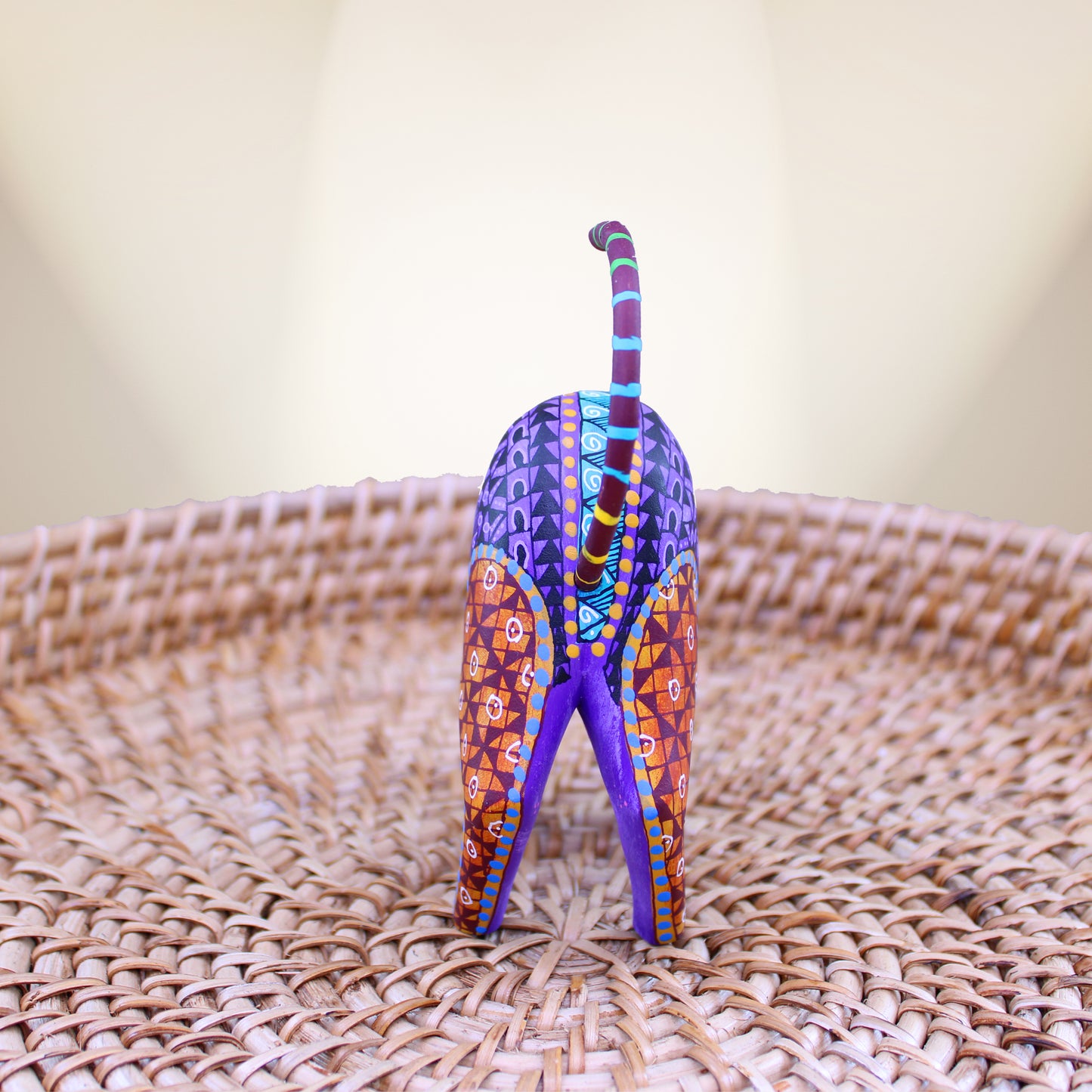 Hunched cat Alebrije ALB-019