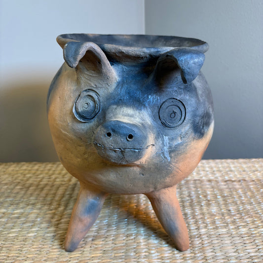Handcrafted Pig Clay Figurine | Whimsical Folk Art Pottery – Zipiajo Michoacán