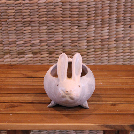 Beige bunny pot handcrafted in Chiapas - Mexican burnished clay planter