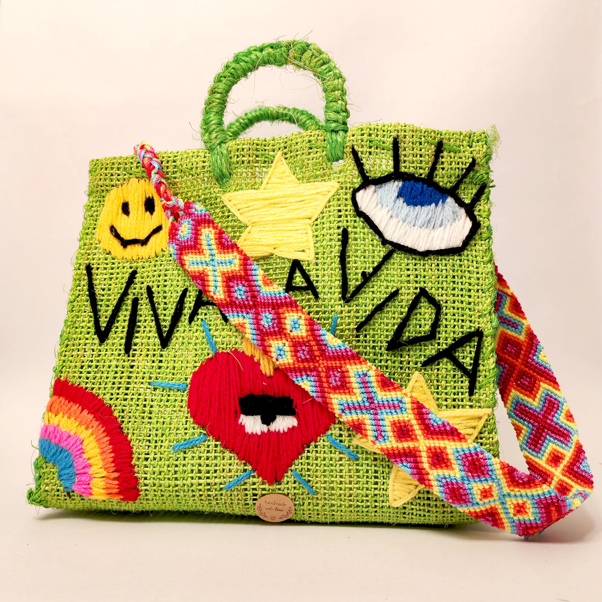 Rustic jute handbag detail - handwoven Mexican artisan craftsmanship