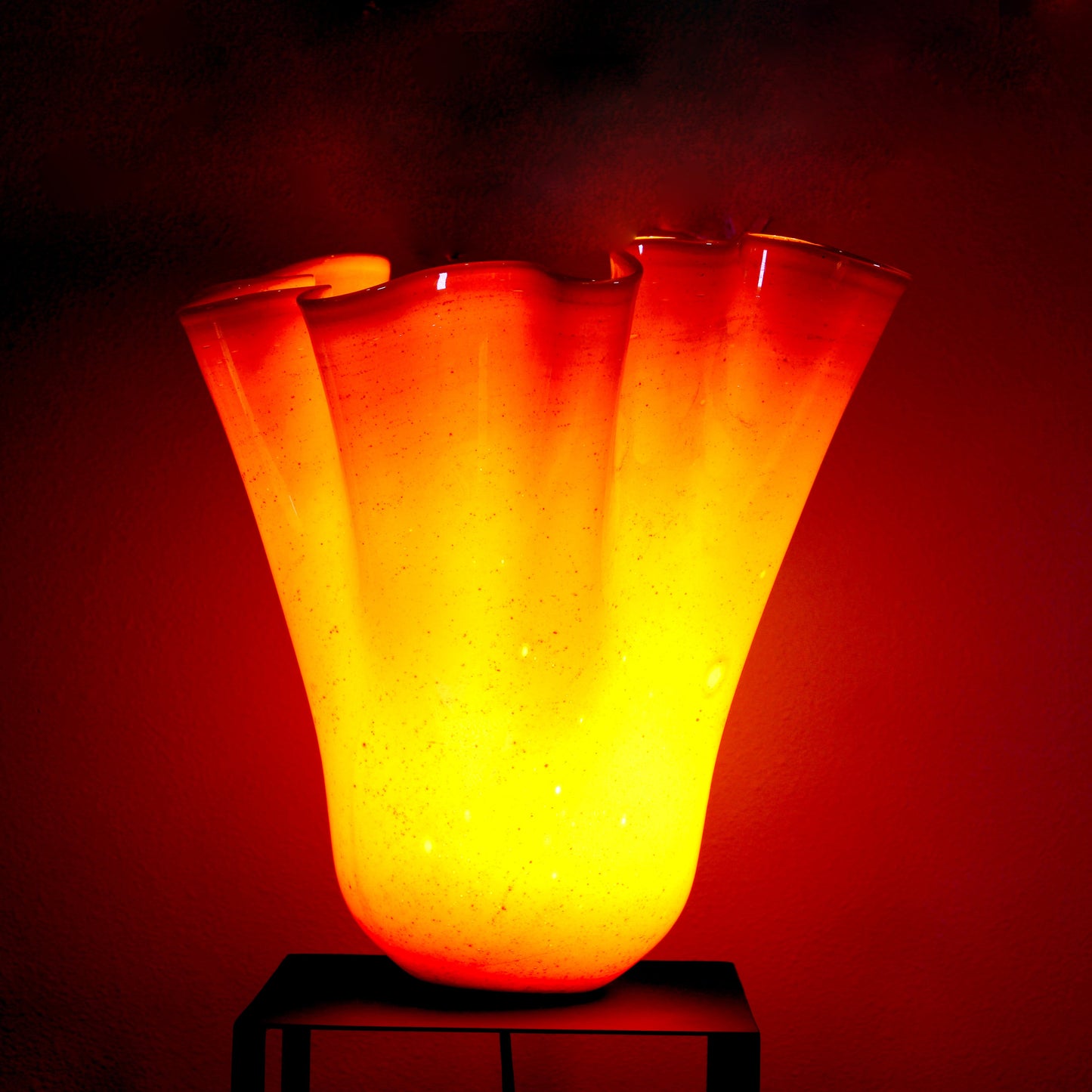 Hand-Blown Glass Floor Lamp Orange 13.5x13" - Artisan Lighting | Mexican Handcrafted Décor