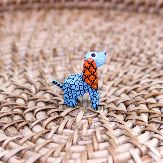 Small dog Alebrije ALB-025