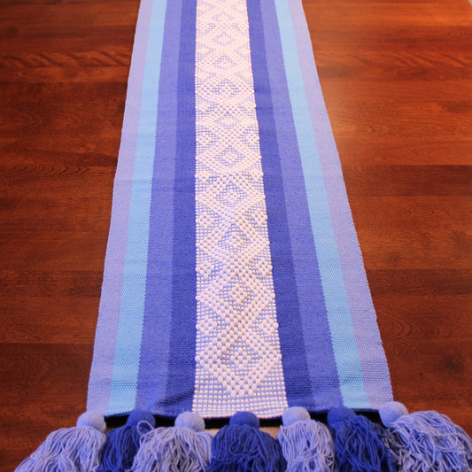 Caminos de mesa tejidos a mano HTW-011