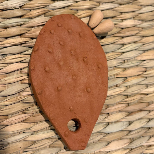 Decorative "cactus-nopal" for wall. 100% handmade , made with clay size "small"